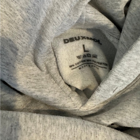 SOLD Deuxmoi Hoodie - Picture 4 of 7